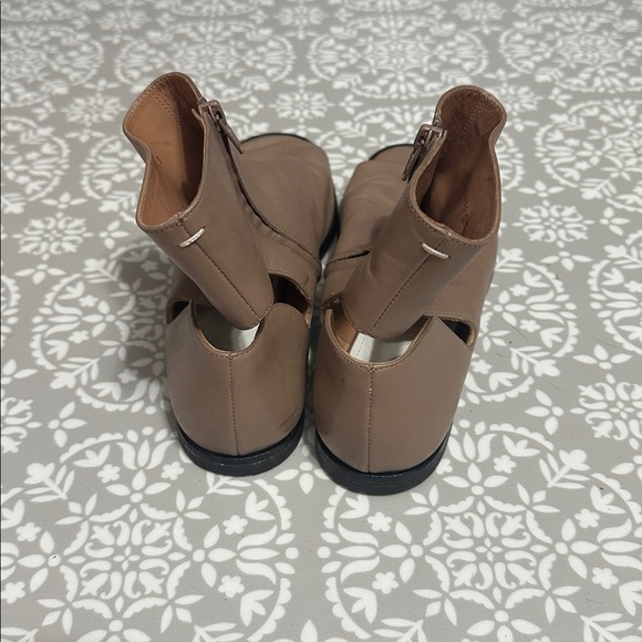 Maison Martin Margiela Taupe Ankle Booties - Picture 4 of 6